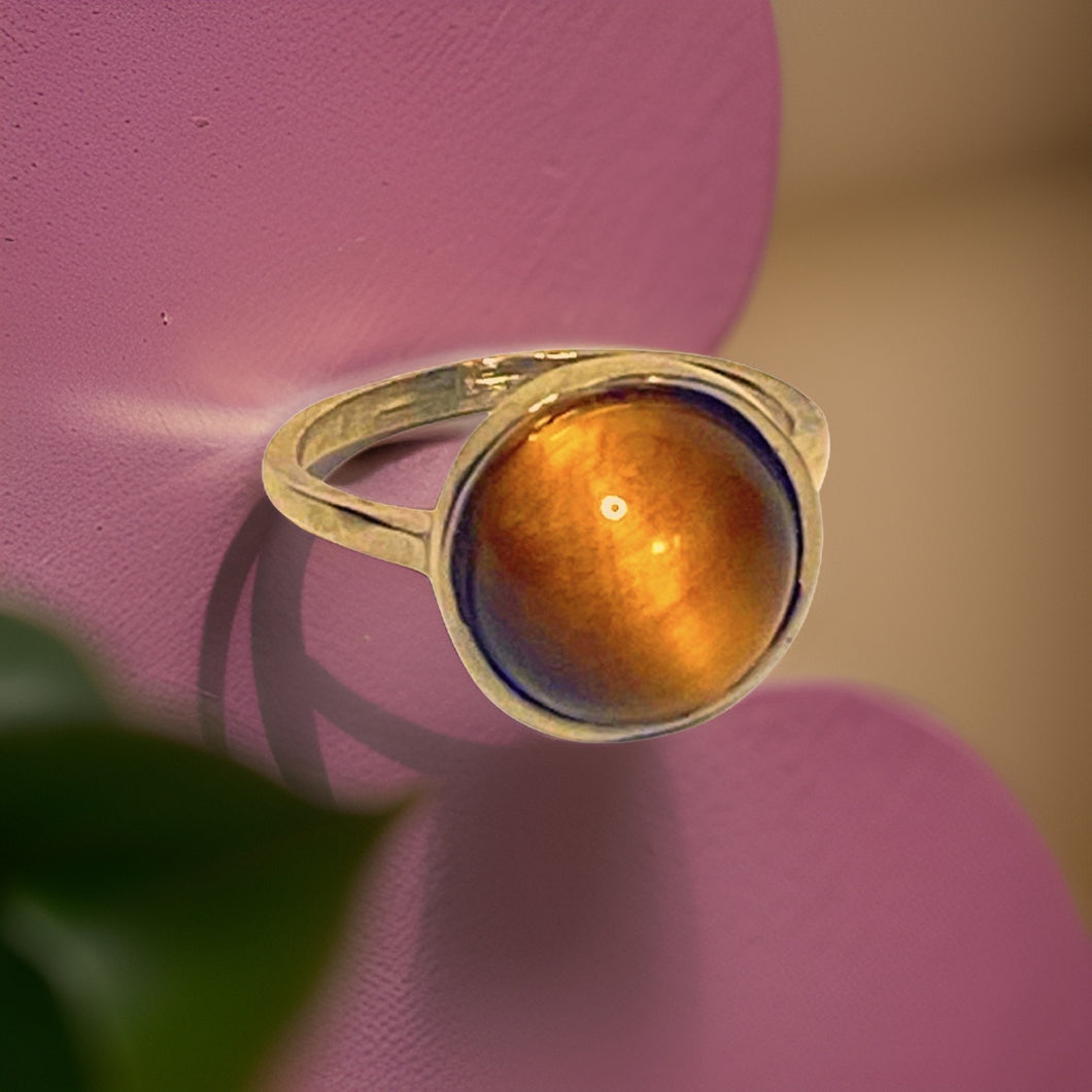 Tiger’s Eye Gemstone Round Ring