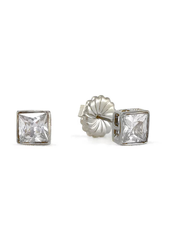 Princess Cut Stud Earrings – 6mm & 8mm | 18k Gold or White Gold Finish